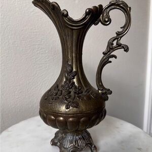 Antique-Style Bronze Decorative Vase